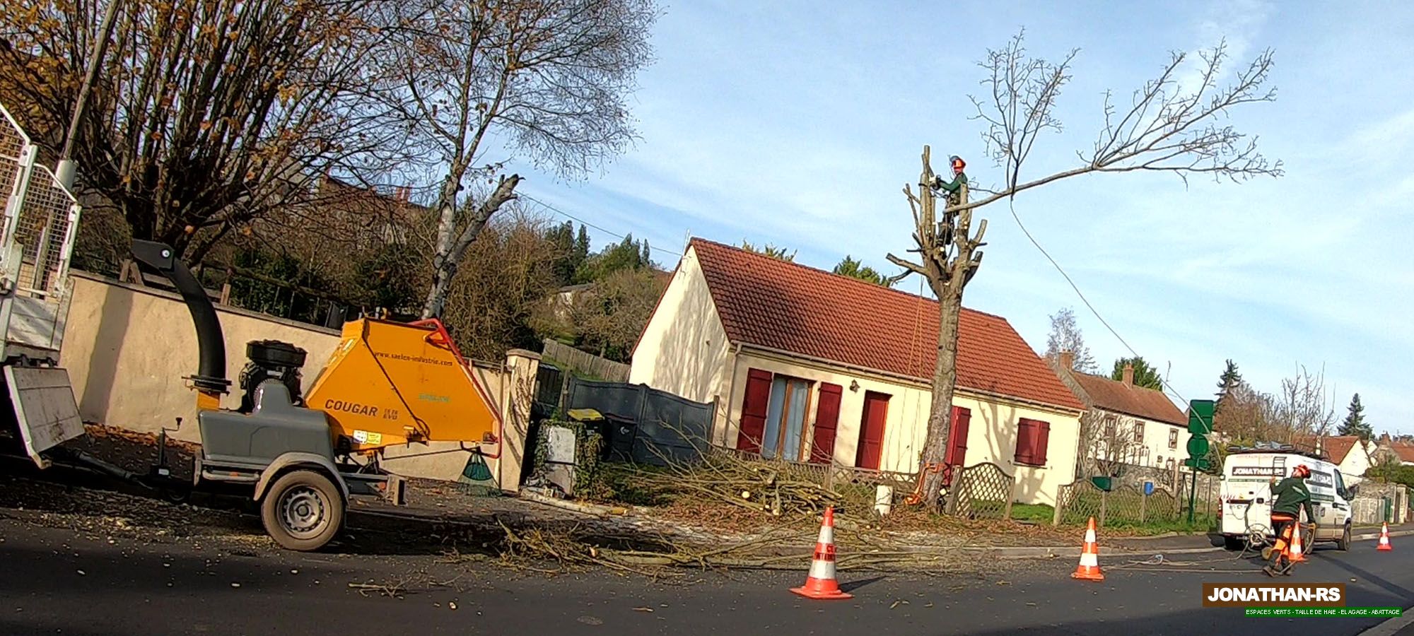 Société JONATHAN-RS 881 1 89 (R.C.S) Melun